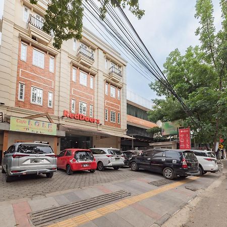 Hotel RedDoorz @ Malabar Street Bandung Zewnętrze zdjęcie
