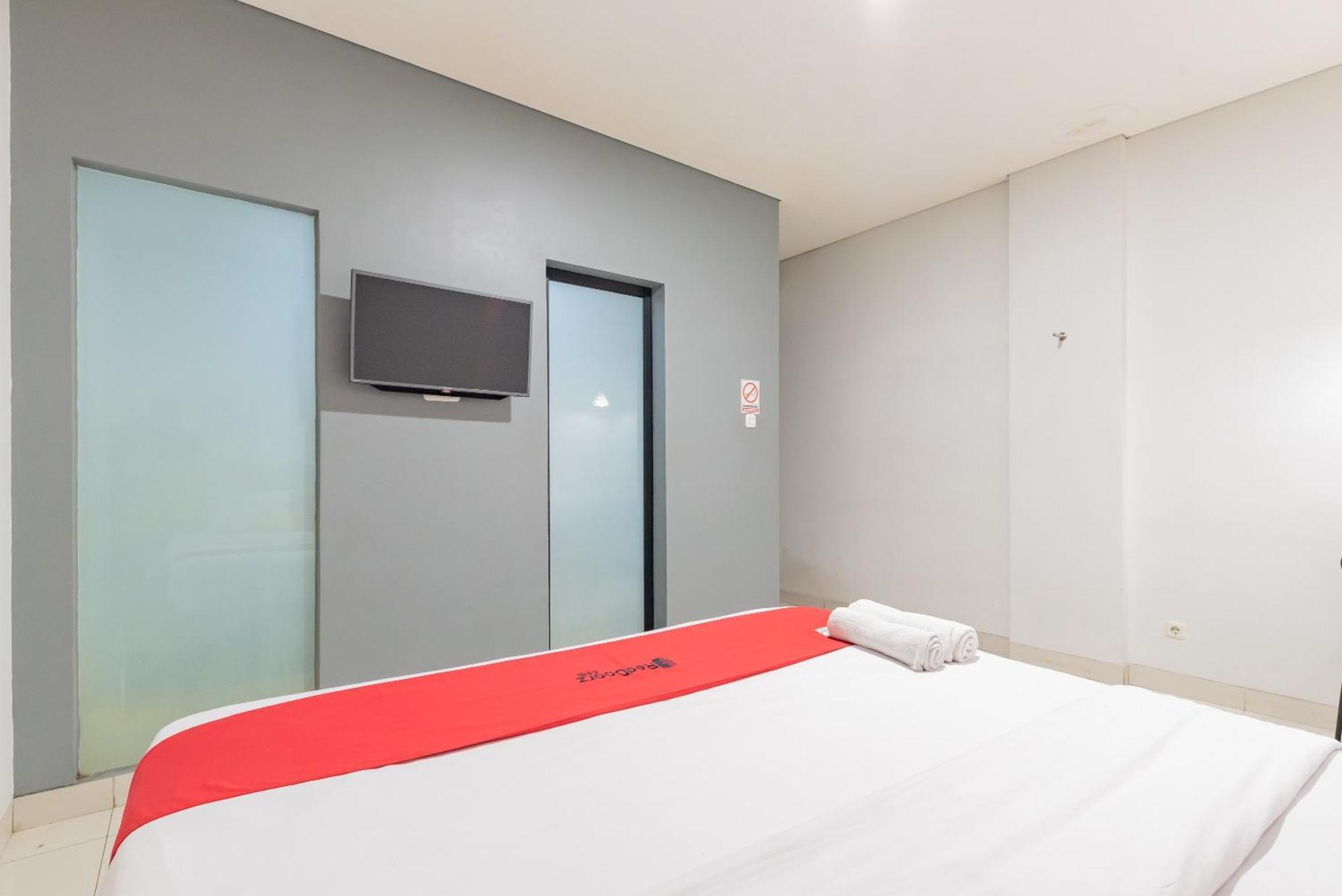 Hotel RedDoorz @ Malabar Street Bandung Zewnętrze zdjęcie